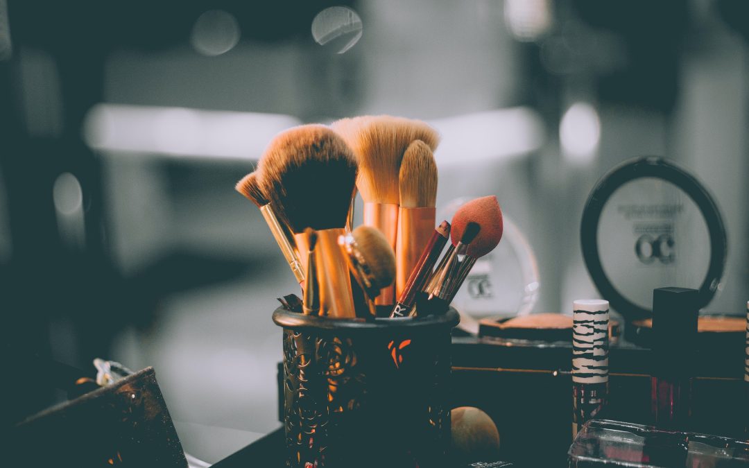The Most Popular Makeup Tools and Their Benefits